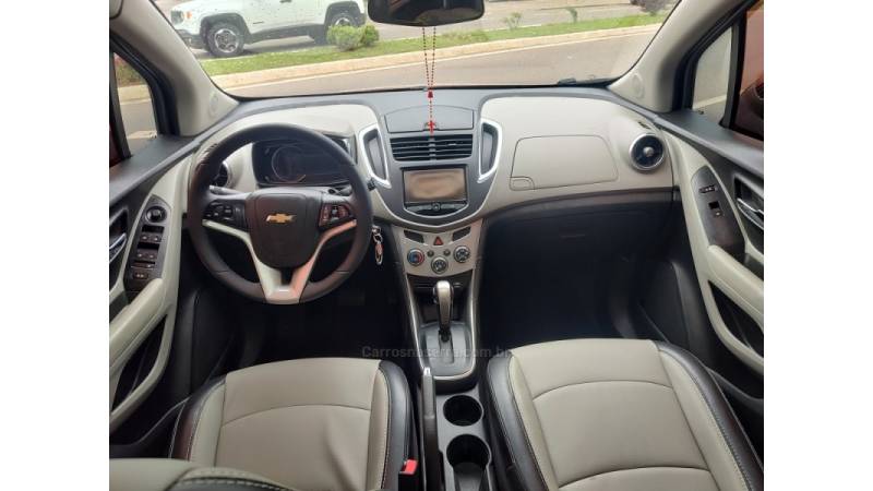 CHEVROLET - TRACKER - 2014/2014 - Vinho - Sob Consulta