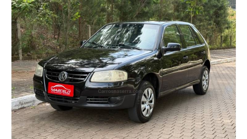 VOLKSWAGEN - GOL - 2008/2008 - Preta - R$ 25.900,00