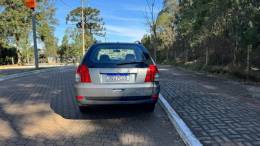 FIAT - PALIO - 2005/2006 - Cinza - R$ 26.900,00