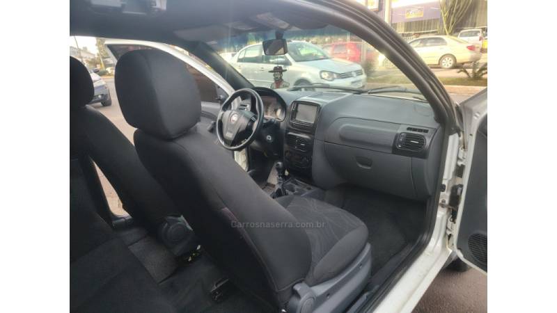 FIAT - STRADA - 2020/2020 - Branca - R$ 75.900,00
