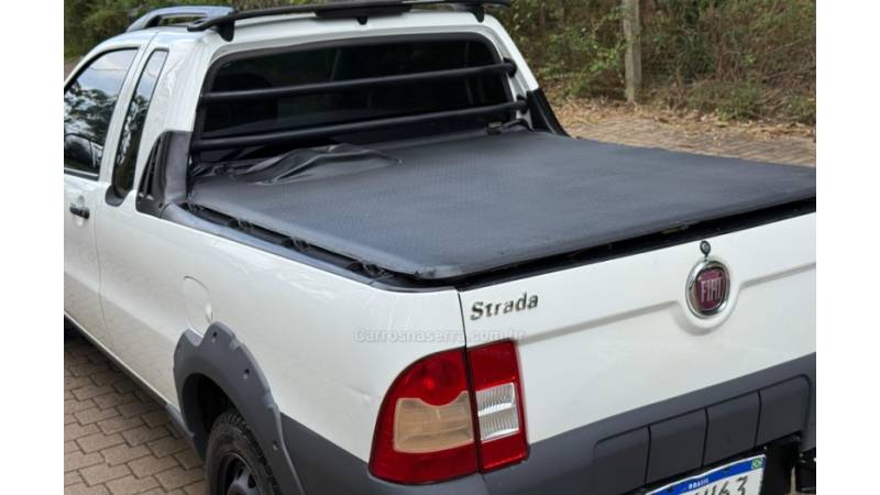FIAT - STRADA - 2013/2013 - Branca - Sob Consulta