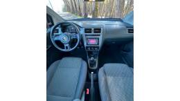 VOLKSWAGEN - FOX - 2014/2015 - Vermelha - R$ 48.900,00