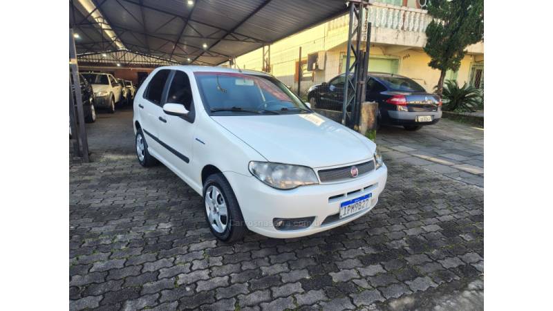 FIAT - PALIO - 2009/2010 - Branca - R$ 29.900,00