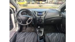 HYUNDAI - HB20 - 2015/2015 - Branca - R$ 46.900,00