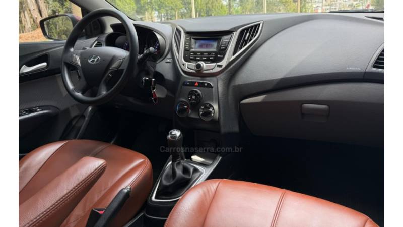 HYUNDAI - HB20 - 2014/2014 - Vermelha - R$ 57.900,00