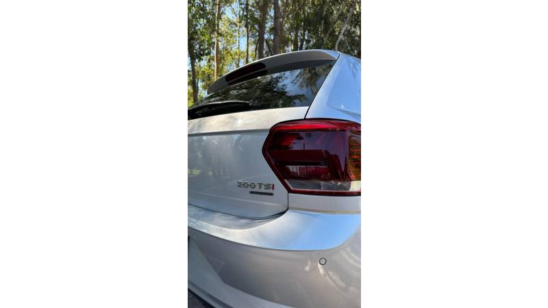 VOLKSWAGEN - POLO - 2019/2019 - Prata - R$ 78.900,00