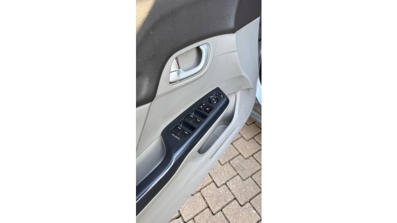 HONDA - CIVIC - 2012/2012 - Prata - R$ 67.900,00