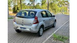 RENAULT - SANDERO - 2008/2009 - Prata - R$ 28.900,00