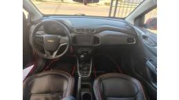 CHEVROLET - ONIX - 2014/2015 - Vermelha - R$ 54.900,00