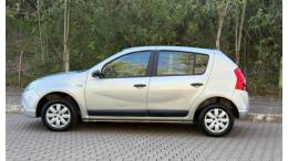 RENAULT - SANDERO - 2008/2009 - Prata - R$ 28.900,00