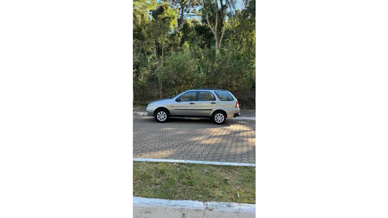 FIAT - PALIO - 2005/2006 - Cinza - R$ 26.900,00