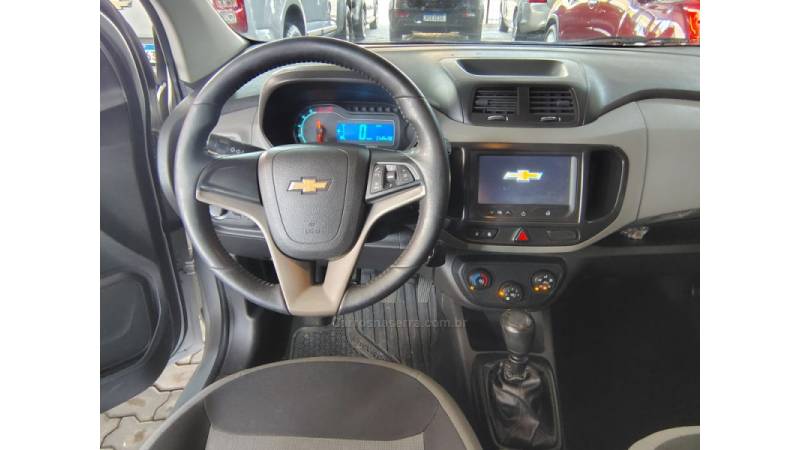 CHEVROLET - SPIN - 2016/2017 - Prata - R$ 52.900,00