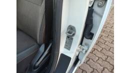 CHEVROLET - ONIX - 2014/2015 - Branca - R$ 54.900,00