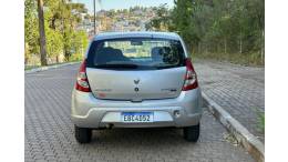 RENAULT - SANDERO - 2008/2009 - Prata - R$ 28.900,00