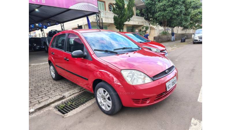 FORD - FIESTA - 2006/2006 - Vermelha - Sob Consulta