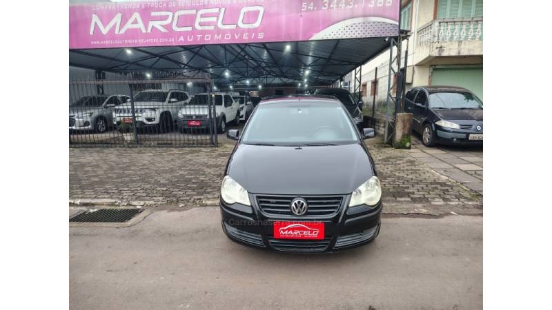 VOLKSWAGEN - POLO SEDAN - 2007/2008 - Preta - R$ 32.900,00