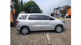 CHEVROLET - SPIN - 2017/2017 - Prata - R$ 52.900,00