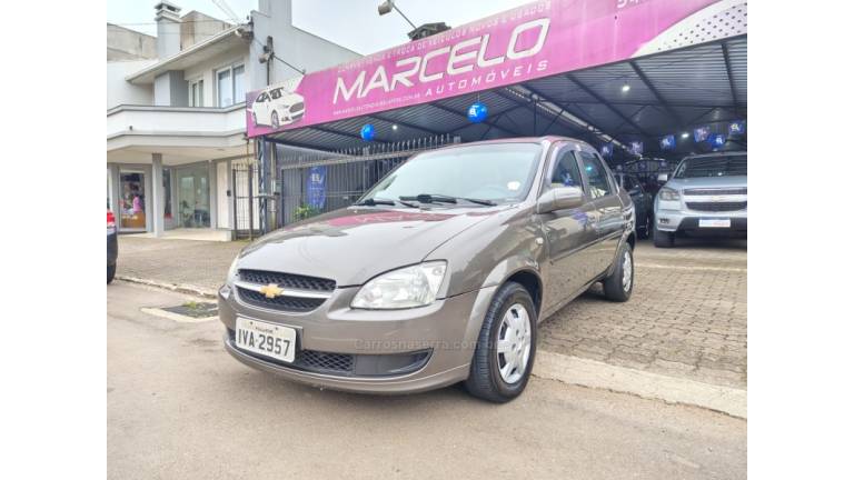 CHEVROLET - CLASSIC - 2014/2014 - Cinza - R$ 29.900,00