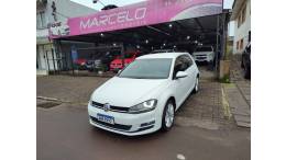 VOLKSWAGEN - GOLF - 2014/2015 - Branca - Sob Consulta