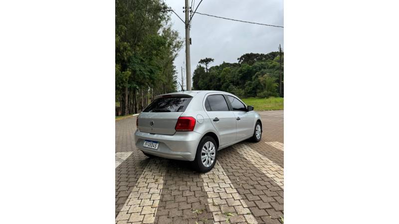 VOLKSWAGEN - GOL - 2020/2021 - Prata - R$ 56.900,00