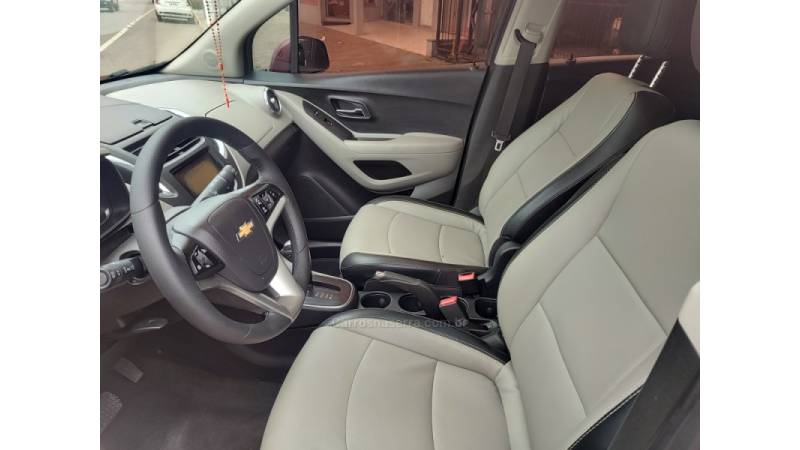 CHEVROLET - TRACKER - 2014/2014 - Vinho - Sob Consulta