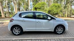 PEUGEOT - 208 - 2014/2015 - Branca - R$ 45.000,00
