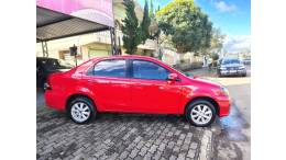 TOYOTA - ETIOS - 2018/2019 - Vermelha - R$ 65.900,00