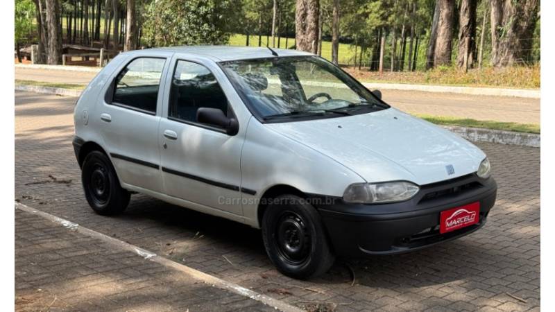 FIAT - PALIO - 1998/1999 - Branca - Sob Consulta