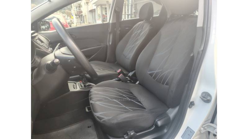 HYUNDAI - HB20 - 2015/2015 - Branca - R$ 46.900,00