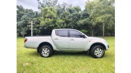 MITSUBISHI - L200 TRITON - 2012/2013 - Prata - Sob Consulta
