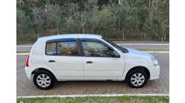 RENAULT - CLIO - 2013/2014 - Branca - R$ 32.900,00