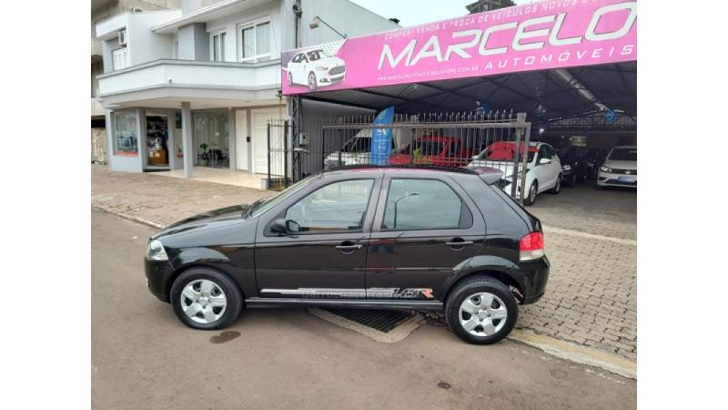 FIAT - PALIO - 2008/2008 - Preta - R$ 32.900,00