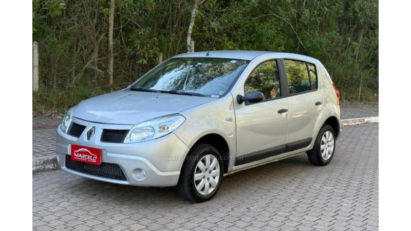 RENAULT - SANDERO - 2008/2009 - Prata - R$ 28.900,00