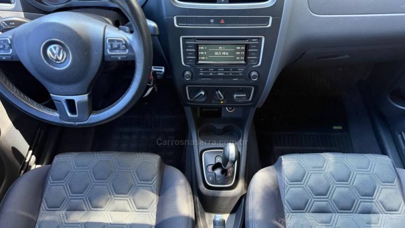 VOLKSWAGEN - FOX - 2014/2014 - Branca - R$ 45.900,00