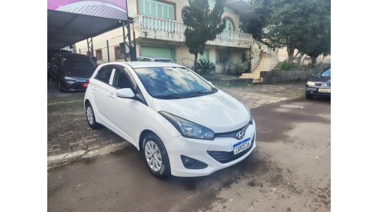 HYUNDAI - HB20 - 2015/2015 - Branca - R$ 46.900,00