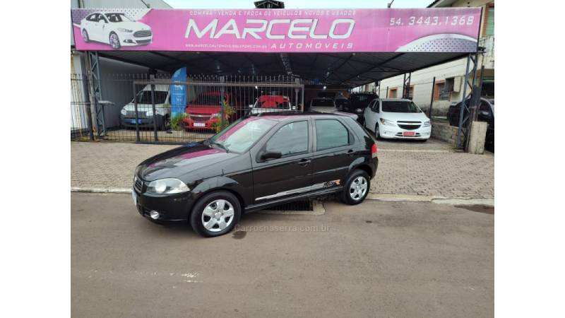 FIAT - PALIO - 2008/2008 - Preta - R$ 32.900,00