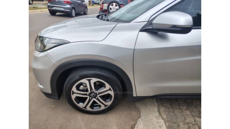 HONDA - HR-V - 2016/2016 - Prata - R$ 85.900,00