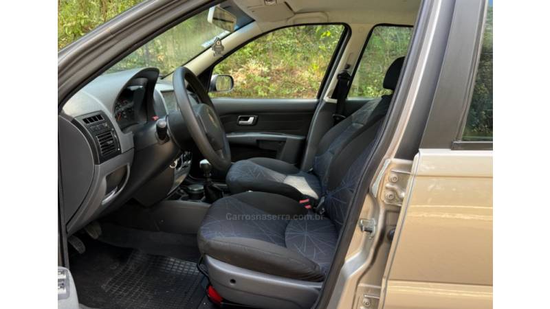 FIAT - STRADA - 2013/2013 - Branca - Sob Consulta