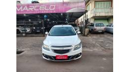 CHEVROLET - ONIX - 2014/2015 - Branca - R$ 54.900,00