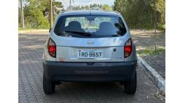 CHEVROLET - CELTA - 2010/2011 - Prata - R$ 26.900,00